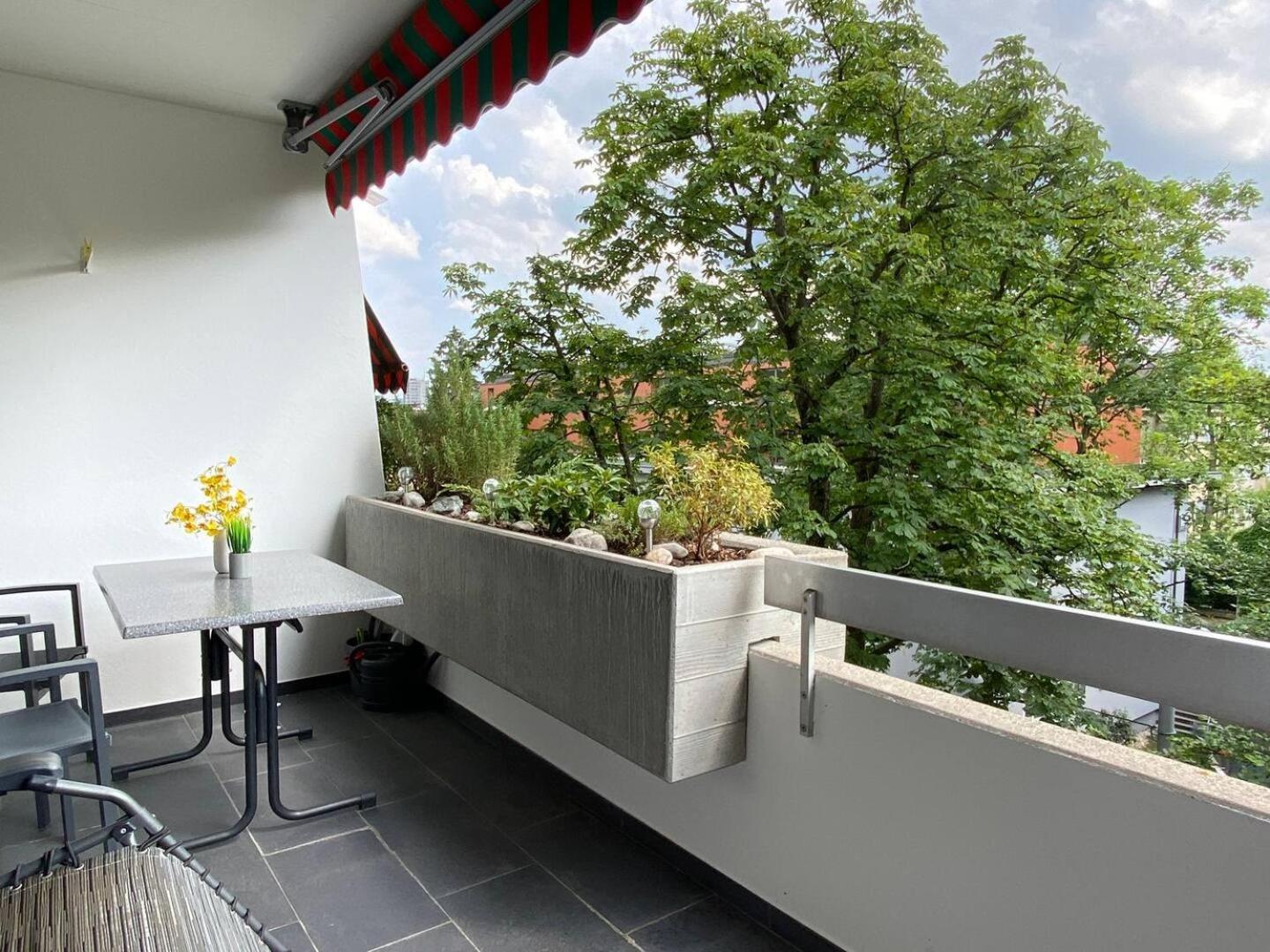 Apartment Arnold Bazylea Zewnętrze zdjęcie